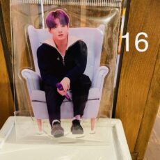 bts-acrylicstand